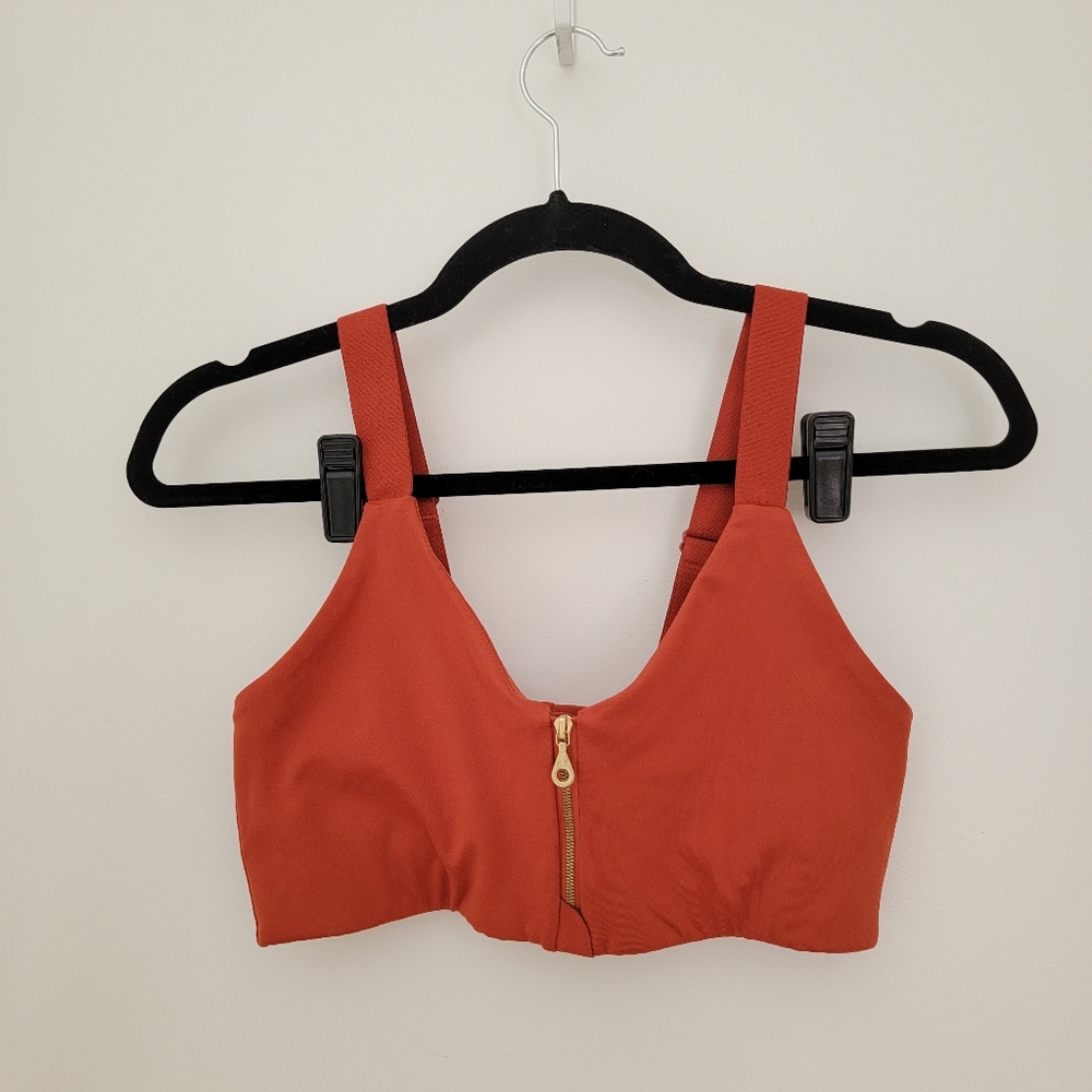 Girlfriend Collective Monroe Zip Front Sports Bra in Burnt  Ochre